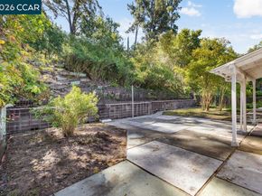 8 Ramona Drive, Orinda CA 94563