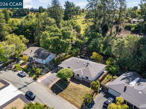 8 Ramona Drive, Orinda CA 94563
