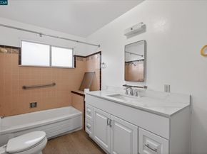 4810 Fairfax, Oakland CA 94601