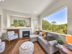 2964 Saklan Indian Dr, Walnut Creek CA 94595