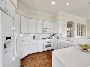 2964 Saklan Indian Dr, Walnut Creek CA 94595