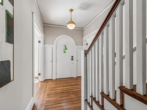 806 Mandana Blvd, Oakland CA 94610