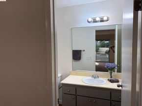 151 Lakeside Dr. 110, Oakland CA 94612