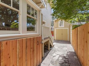 389 38Th St, Oakland CA 94609
