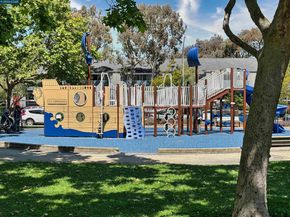405 Piccadilly Place 24, San Bruno CA 94066