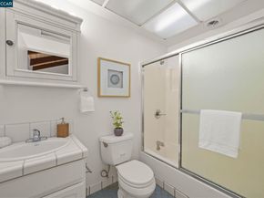 26 Bishop Lane, Menlo Park CA 94025