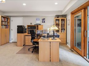 18100 De Souza Pl, Castro Valley CA 94546