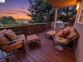 18100 De Souza Pl, Castro Valley CA 94546