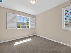 402 Chupcan Pl, Clayton CA 94517