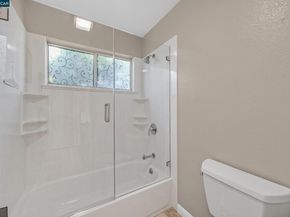 402 Chupcan Pl, Clayton CA 94517