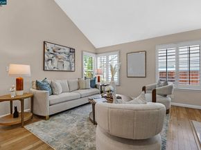 402 Chupcan Pl, Clayton CA 94517