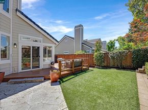402 Chupcan Pl, Clayton CA 94517