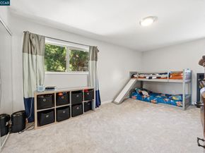 2537 Simas Ave, Pinole CA 94564