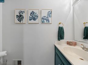 2537 Simas Ave, Pinole CA 94564