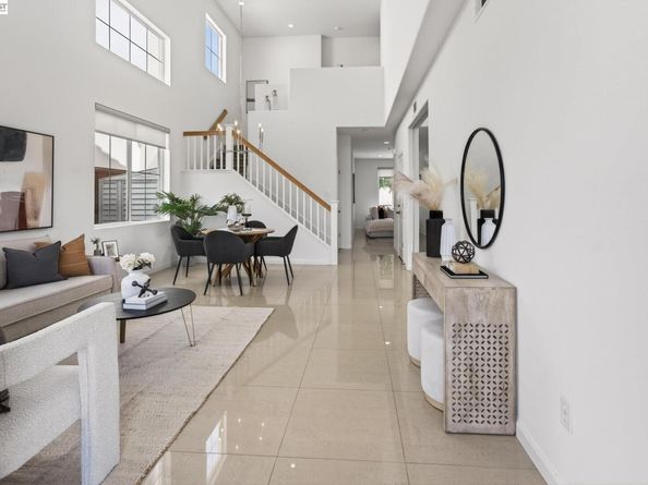 34517 Windflower Ln, Union City CA 94587
