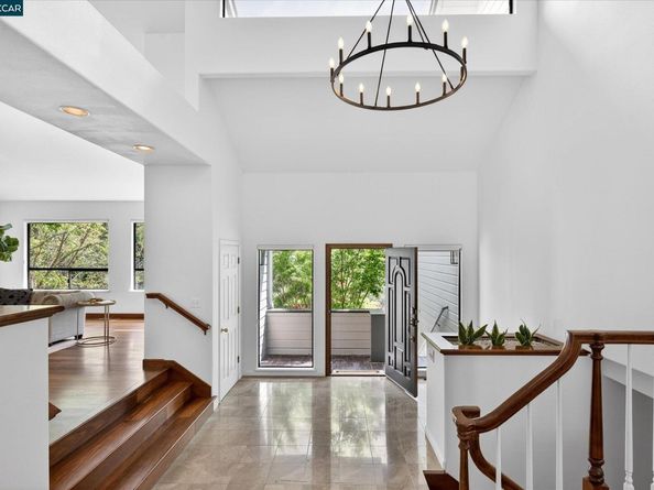 58 Saddle Rd., Walnut Creek CA 94595