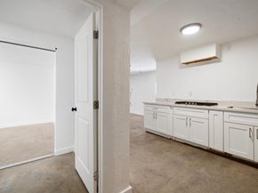 2735 E 11Th St, Oakland CA 94601