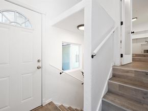 2735 E 11Th St, Oakland CA 94601