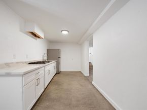 2735 E 11Th St, Oakland CA 94601