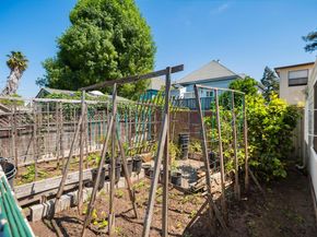 1912 Lafayette St, Alameda CA 94501