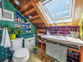 821 32nd, Oakland CA 94608