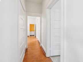 821 32nd, Oakland CA 94608