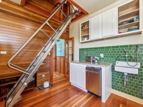 821 32nd, Oakland CA 94608