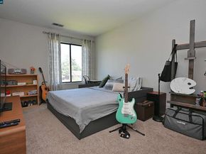 94 Elder Dr H, Pacheco CA 94553