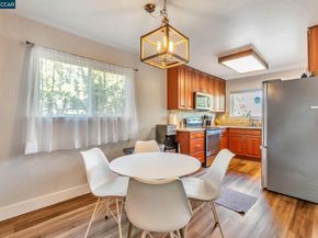 1219 Saint Elizabeth Ct, Concord CA 94518