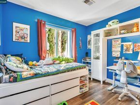 1219 Saint Elizabeth Ct, Concord CA 94518