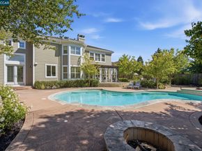 2151 Sky View Ct, Moraga CA 94556