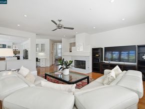 2151 Sky View Ct, Moraga CA 94556