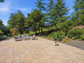 2151 Sky View Ct, Moraga CA 94556