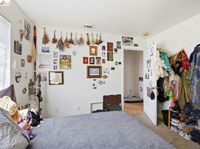5936 Martin Luther King Jr Way, Oakland CA 94609