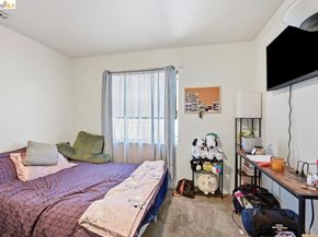 5936 Martin Luther King Jr Way, Oakland CA 94609