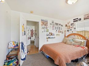 5936 Martin Luther King Jr Way, Oakland CA 94609