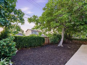 1161 Aspen Dr, Concord CA 94520
