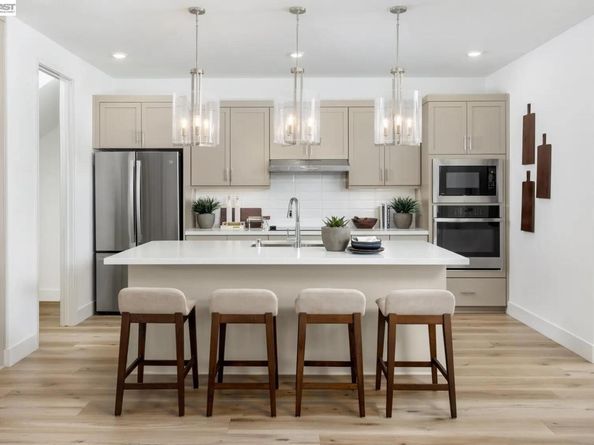 3858 Aviano Way, Dublin CA 94568