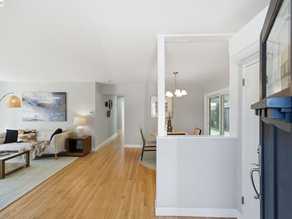 31139 Chicoine Ave, Hayward CA 94544