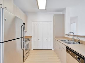 35520 Monterra Terrace 302, Union City CA 94587
