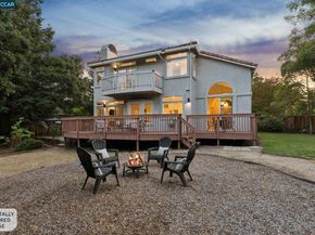 116 Castle Rock Lane, Walnut Creek CA 94598