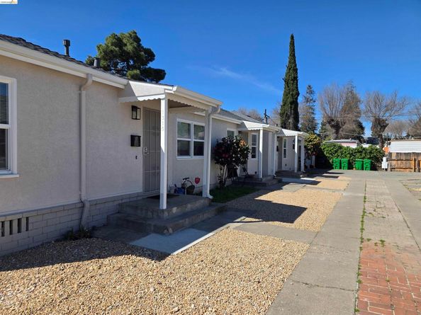 1315 135Th Ave, San Leandro CA 94578