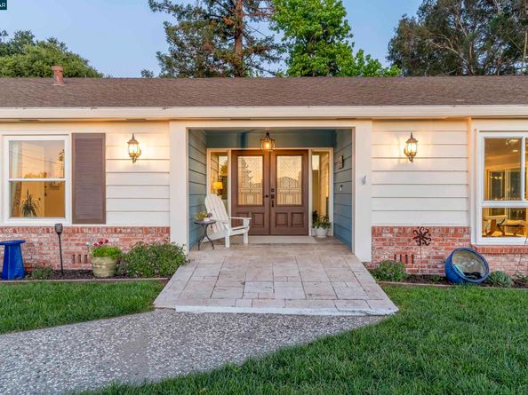 73 Pine Hill Dr, El Sobrante CA 94803