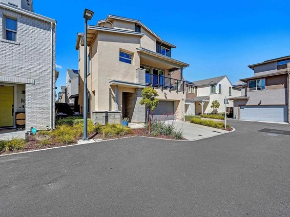5977 Ruby Pl, Dublin CA 94568
