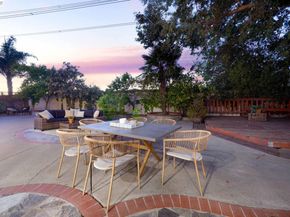 11 Meadows Ct, Fremont CA 94539