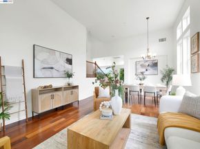 11 Meadows Ct, Fremont CA 94539