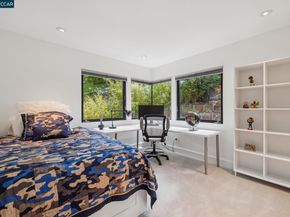 32 Los Dedos Road, Orinda CA 94563