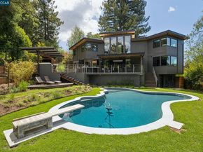 32 Los Dedos Road, Orinda CA 94563
