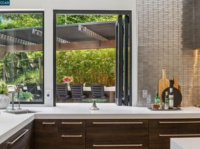 32 Los Dedos Road, Orinda CA 94563