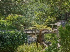 5739 Presley Way, Oakland CA 94618